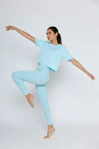 Zelocity Quick Dry Relaxed Top - Spun Sugar — thumbnail 5